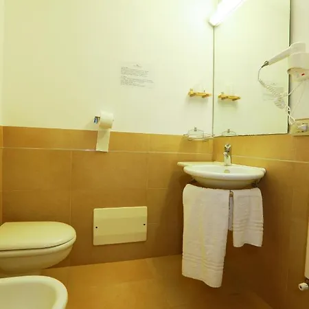 Hotel Le Onde 3*